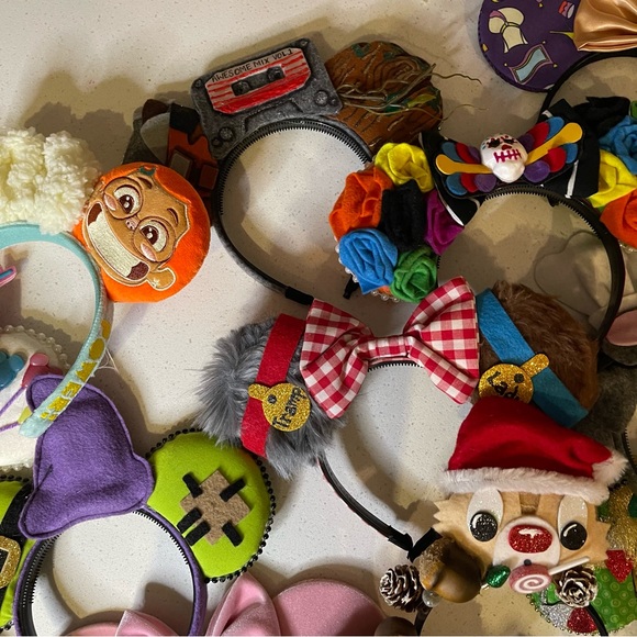 BUNDLE! Disney Minnie Mouse Ears - Walt Disney World - Disneyland - Disney Parks - Picture 4 of 9